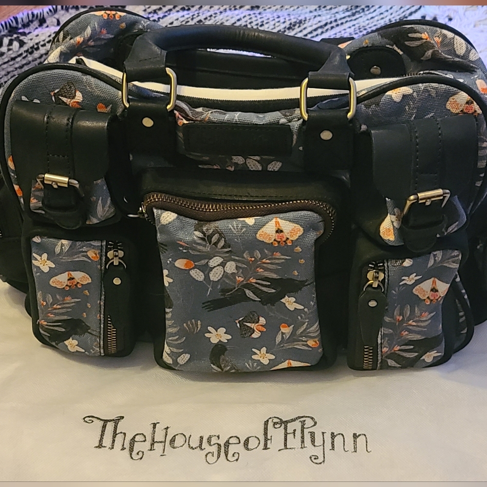 House Of Flynn Mini Evermore - Raven